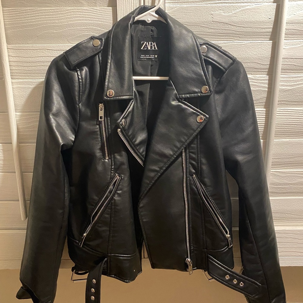 Zara Women's Black Leather Moto Jacket